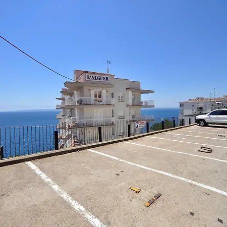 Apartment In Costa Brava With Balcony Roses